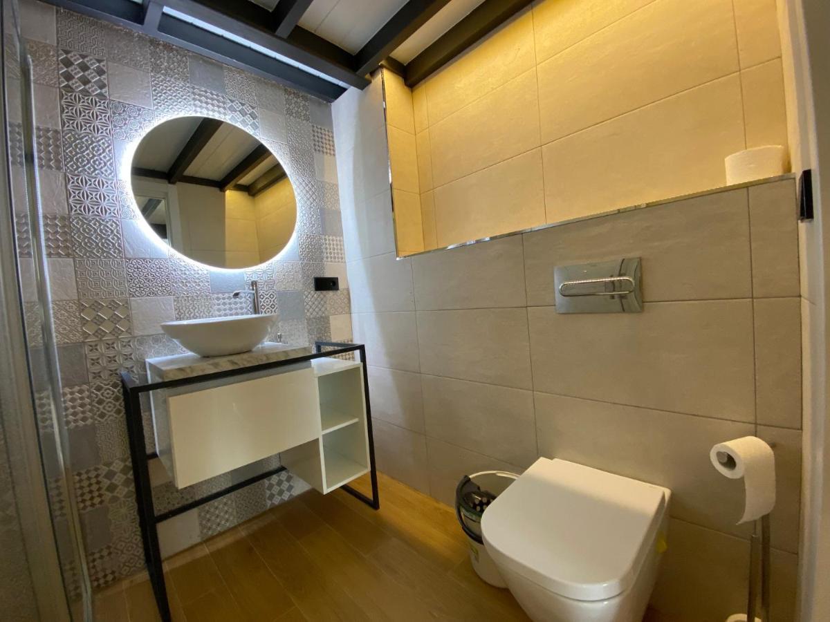 דירות סביליה Loft Laura Nervion מראה חיצוני תמונה