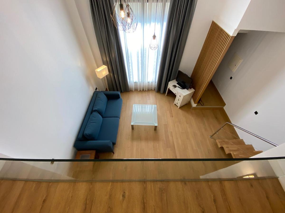 דירות סביליה Loft Laura Nervion מראה חיצוני תמונה