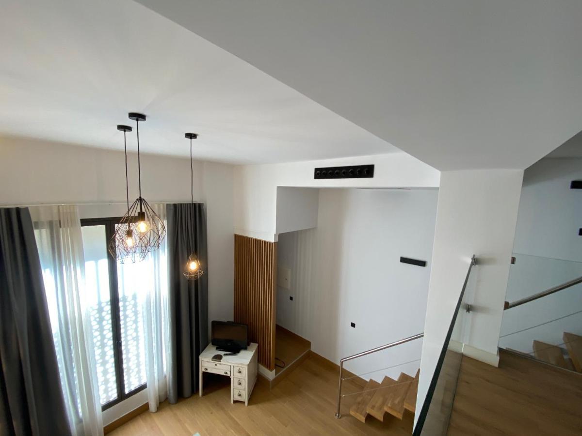 דירות סביליה Loft Laura Nervion מראה חיצוני תמונה